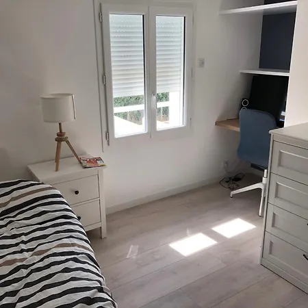 Maison Confort A 100m De La - 8 Pers - - Fr-1-823-75 Holiday home La Gueriniere