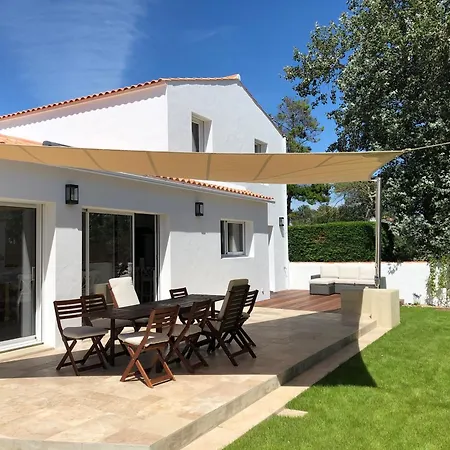 Maison Confort A 100m De La - 8 Pers - - Fr-1-823-75 *